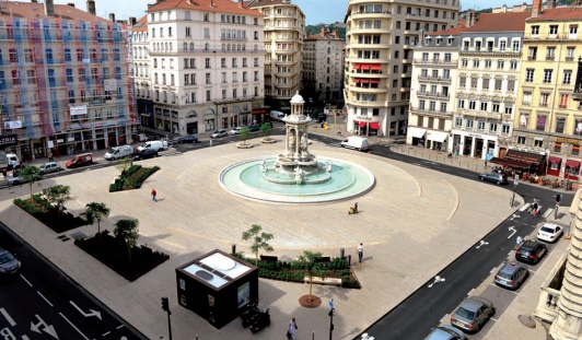 Place des Jacobins, Lyon © Guinet-Derriaz 1912