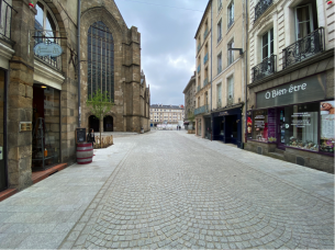 Rennes, granit de Huelgoat  (carrière de Brennilis), finition flammée